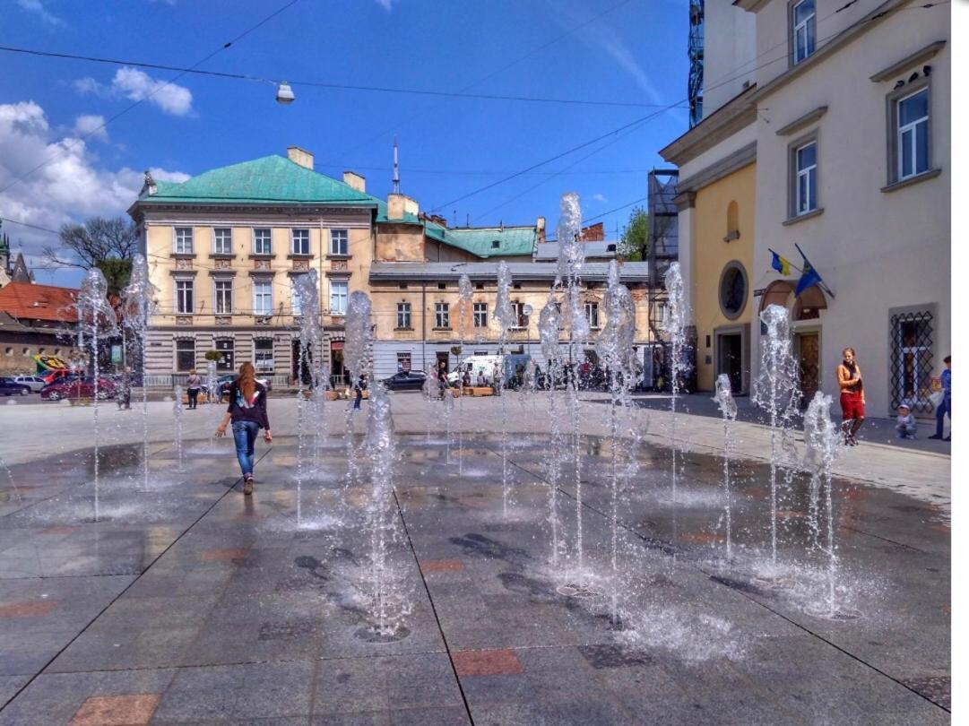 Апартаменти Центр Площа Митна Leópolis Exterior foto